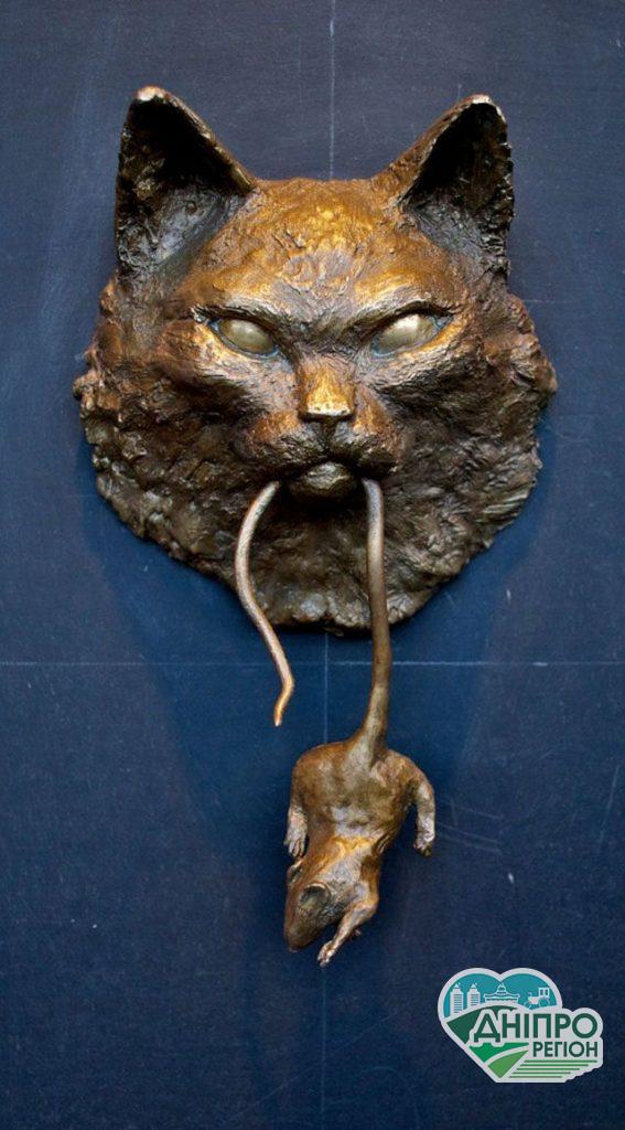 На Дніпропетровщині може з’явитися перший у світі Музей дверних молотків