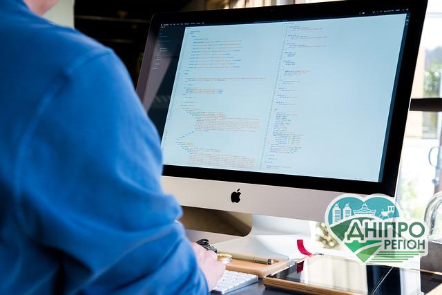 Мінцифри шукає програмістів у власну ІТ-команду