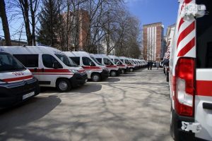 Філатов заявив про передачу Чернівцям машини швидкої допомоги
