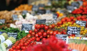 В Україні дозволили роботу продуктових ринків