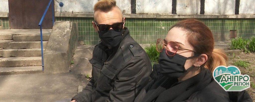 “Гімн коронавірусу”. Двоє дніпрян написали пісню про Covid-19 "Гімн коронавірусу". Двоє дніпрян написали пісню про Covid-19