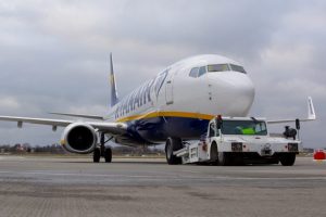 Ryanair припиняє польоти на 2 місяці
