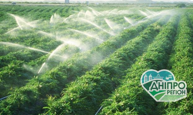 В Україні скоротять ліміти води на зрошення В Україні скоротять ліміти води на зрошення