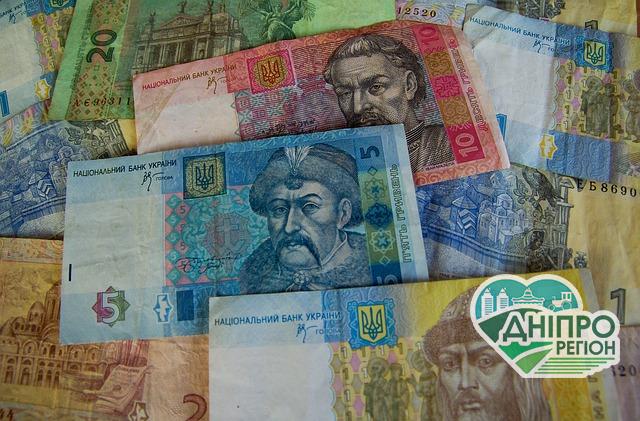 Мешканців Дніпропетровщини закликають не передавати кошти за світло шахраям Мешканців Дніпропетровщини закликають не передавати кошти за світло шахраям