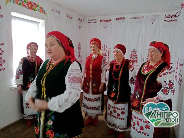 Дніпровські дива: гурт "Криниця" з міста Підгороднє