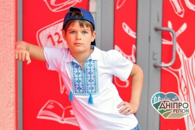 В школах Днепра должны сами принимать решение о формате обучения Новини Дніпра. В школах Дніпра мають самі приймати рішення щодо формату навчання