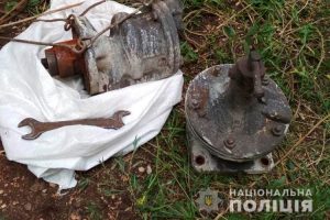 Под Днепром воришки любят разбирать на части железную дорогу