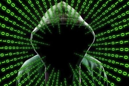 На Дніпропетровщині хакерам за крадіжку персональних даних світить до 6 років