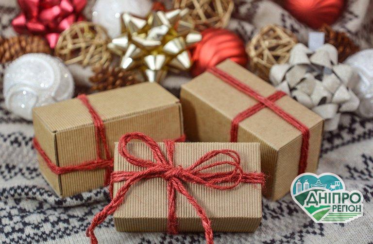 На Дніпропетровщині у Межівській ОТГ триває благодійна акція до новорічних свят На Дніпропетровщині у Межівській ОТГ триває благодійна акція до новорічних свят