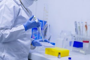 Жителів Дніпропетровщини з ознаками ГРВІ тестуватимуть на коронавірус