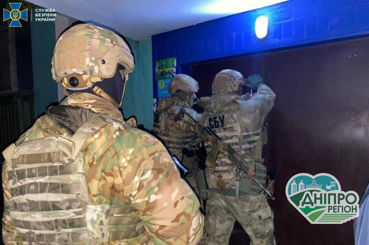 На Дніпропетровщині затримали банду, що викрадала людей Новини Дніпропетровщини. На Дніпропетровщині затримали банду, що викрадала людей