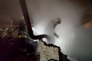На вулиці Березанівській у Дніпрі горіла одноповерхова лазня