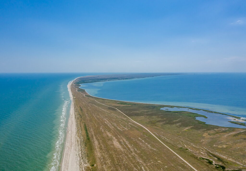 Острів Бірючий: найпопулярнійший морський курорт України Новини Дніпропетровщини. Острів Бірючий: найпопулярнійший морський курорт України