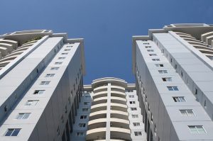 Термомодернізація багатоквартирних будинків: хто отримає кошти і скільки