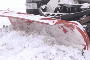 На дорогах  Дніпропетровщини працюють 116 снігоприбиральних машин