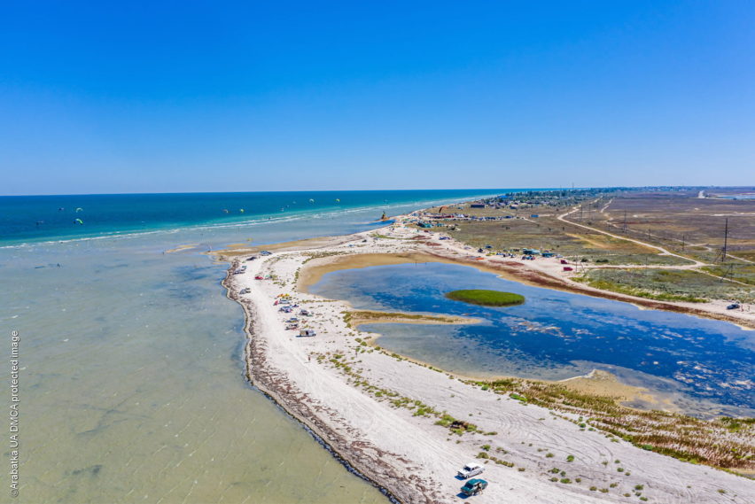 Азовське море: експерти назвали подібність і відмінність двох популярних курортів