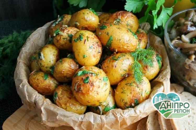 Українські фермери підвищують ціни на картоплю Українські фермери підвищують ціни на картоплю