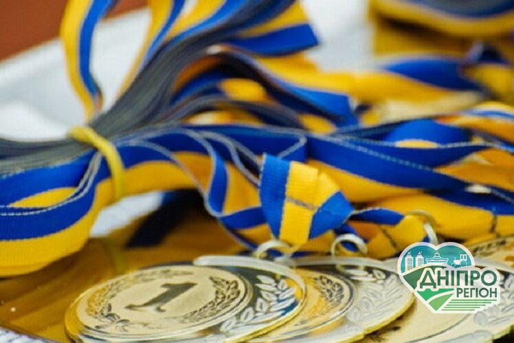 Легкоатлети Дніпропетровщини здобули дев’ять медалей Зимового чемпіонату України Легкоатлети Дніпропетровщини здобули дев’ять медалей Зимового чемпіонату України