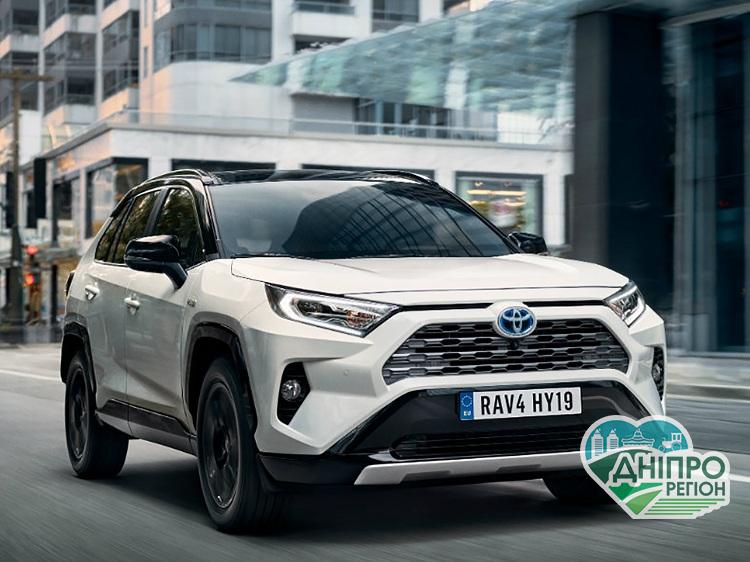 Мешканці Дніпропетровщини за рік витратили на нові авто понад 207 млн доларів Мешканці Дніпропетровщини за рік витратили на нові авто понад 207 млн доларів