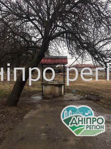У Підгородному викрали табличку з історичної криниці У Підгородному викрали табличку з історичної криниці