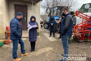 Агроновини: на Дніпропетровщині затримали шахраїв, які ошукали аграріїв