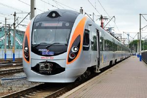 На Дніпропетровщині планують придбати швидкісні потяги