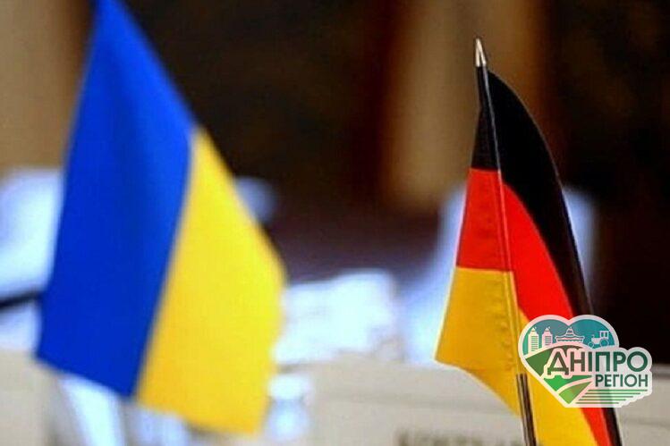 Німеччина підтримала відкриття ринку землі в Україні Німеччина підтримала відкриття ринку землі в Україні