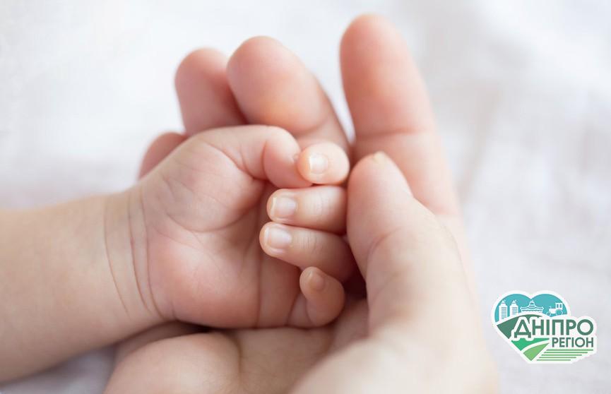 У Дніпрі на проспекті Поля знайшли мертве місячне немовля