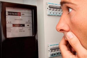 До кого звертатись з питань електролічильника в Дніпрі та області? 