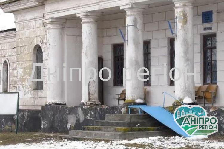 На Дніпропетровщині руйнується історична садиба На Дніпропетровщині руйнується історична садиба