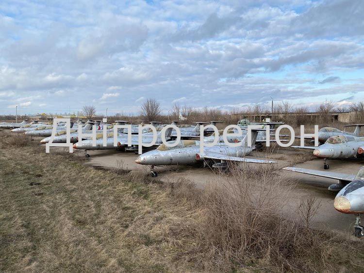 Цвинтар авіації: цікаве місце на Дніпропетровщині (ФОТО)