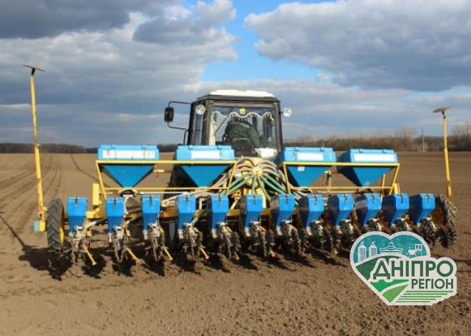 На Дніпропетровщині почались весняні польові роботи: які особливості