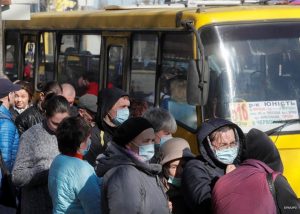 Жорсткий карантин: транспорт працюватиме тільки вранці та ввечері