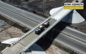 На Решетилівській трасі завершують будівництво моста і двох транспортних розв’язок (ФОТО)
