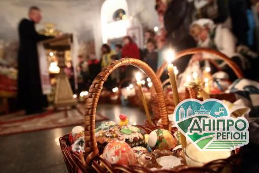 Вербна неділя та Великдень: як на Дніпропетровщині працюватимуть храми
