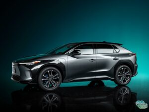 Реєстрація транспорту: для яких автомобілей не потрібне експертне дослідження в Дніпрі та області