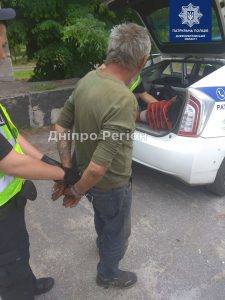 У Дніпрі патрульні затримали ймовірного вбивцю (ФОТО)