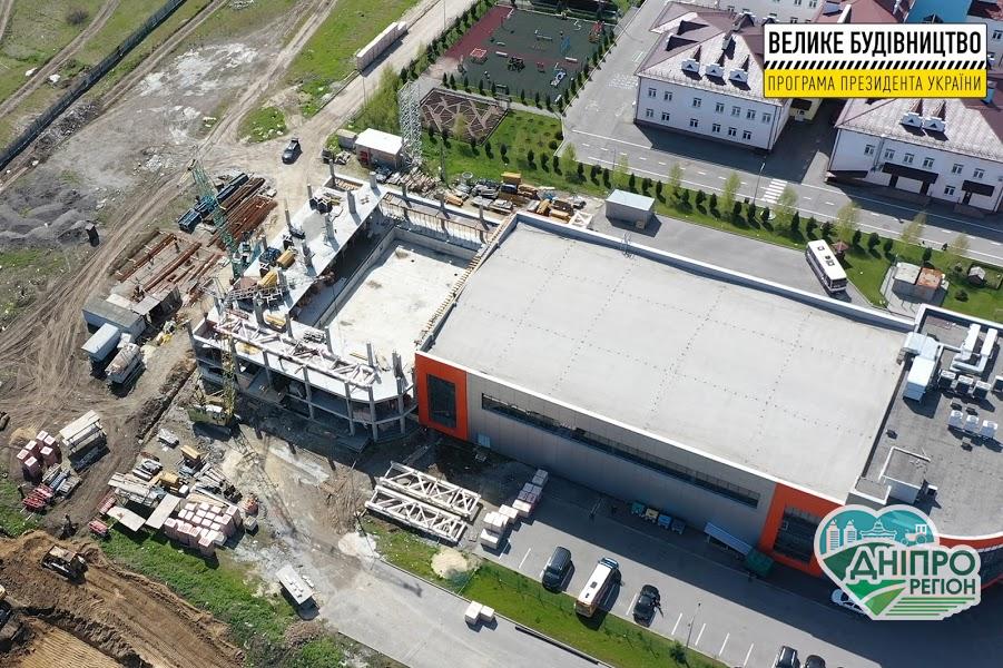 Яскравий, новітній, модерновий: на Дніпропетровщині з’явиться перший басейн у сільській місцевості (ФОТО)