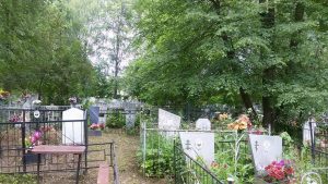 Як в Дніпрі буде ходити транспорт на кладовища у поминальні дні