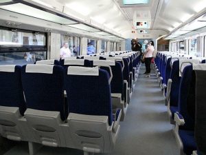 Із Дніпра до Харкова запустили швидкісний поїзд: він став дуже популярним (Розклад, вартість квитка)
