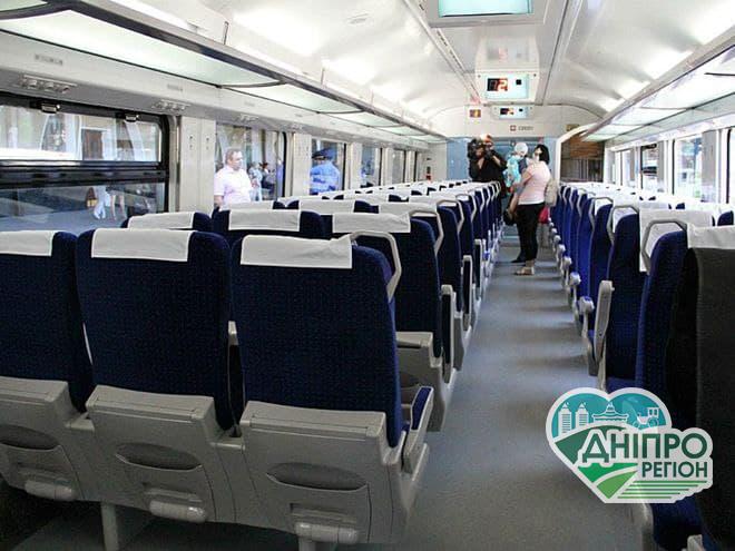 Із Дніпра до Харкова запустили швидкісний поїзд: він став дуже популярним (Розклад, вартість квитка) Із Дніпра до Харкова запустили швидкісний поїзд: він став дуже популярним (Розклад, вартість квитка)