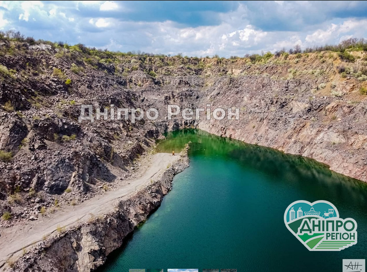 Коломоєвський гранітний кар’єр Кривого Рогу: неперевершена краса, що зачарує навіть скептика (ФОТО) Коломоєвський гранітний кар'єр Кривого Рогу: неперевершена краса, що зачарує навіть скептика (ФОТО)