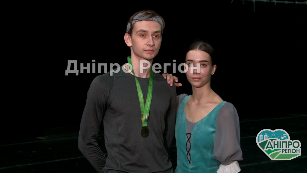 Артисти Дніпровського балету отримали золоті медалі на міжнародному конкурсі (ВІДЕО) Артисти Дніпровського балету отримали золоті медалі на міжнародному конкурсі (ВІДЕО)