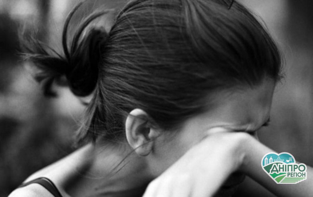 Гвалтував 13-річну пасербицю: на Дніпропетровщині судитимуть татуся-педофіла Гвалтував 13-річну пасербицю: на Дніпропетровщині судитимуть татуся-педофіла