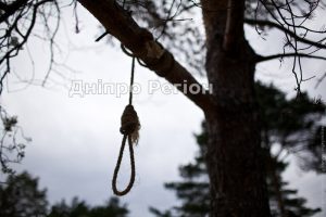 Скелетований труп висів на мотузці: на Дніпропетровщині знайшли чоловіка, який пропав без вісти