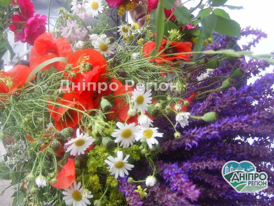 День Святої Трійці: привітання в прозі, віршах та картинках День Святої Трійці: привітання в прозі, віршах та картинках