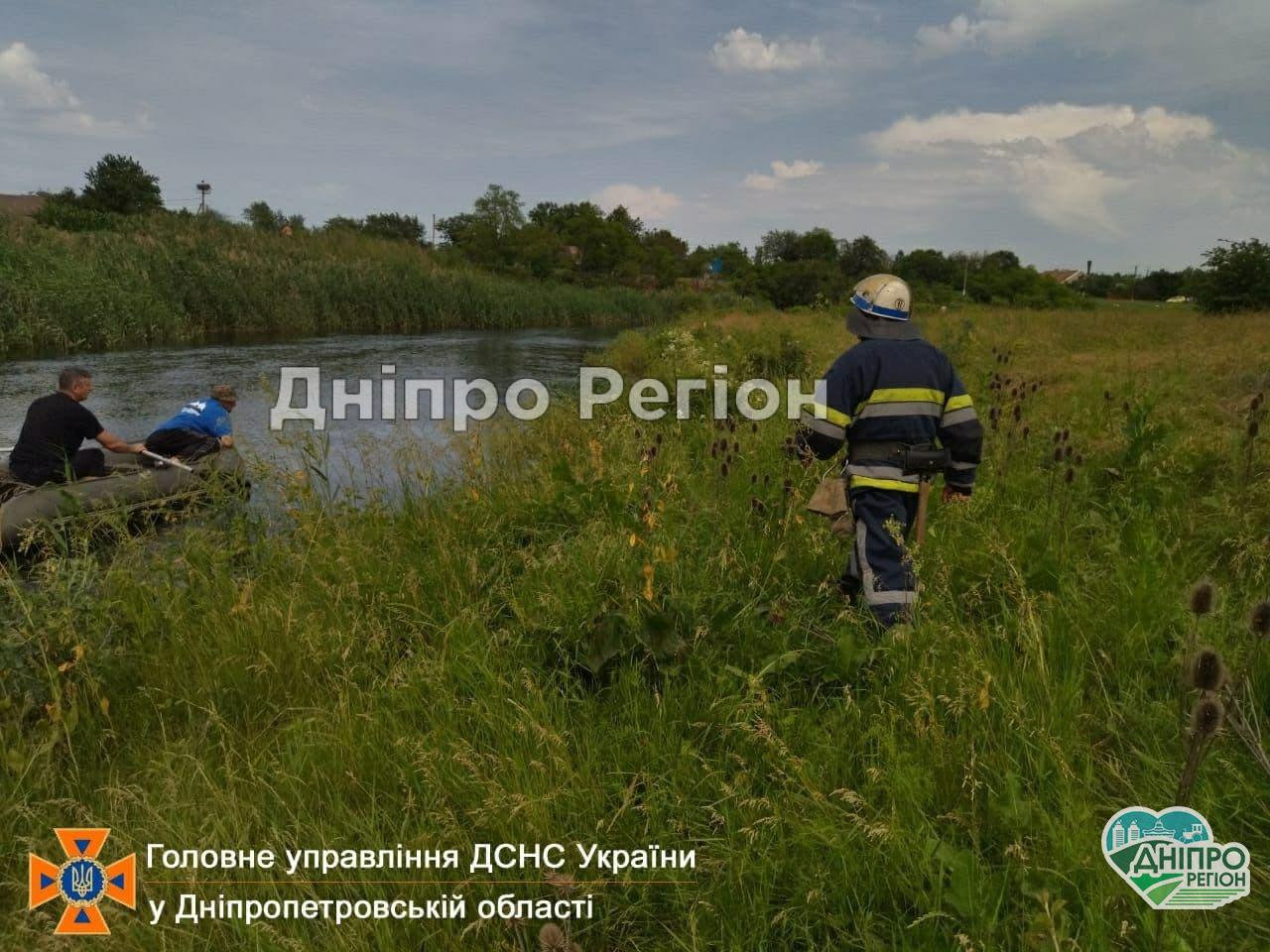 На Дніпропетровщині потонула 10-річна дитина: рятувальники витягли тіло (ФОТО)