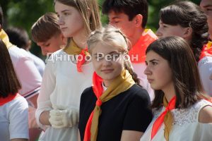 На Дніпропетровщині учні отримали свідоцтва про здобуття базової середньої освіти (ФОТО)
