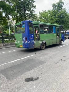 У Дніпрі водій маршрутки № 113 вигнав пасажирку, бо не було чим давати решту