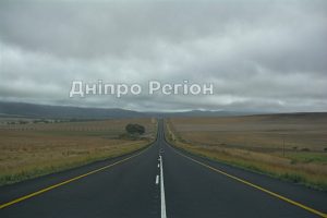 Траса на Дніпро стане платною: скільки доведеться платити